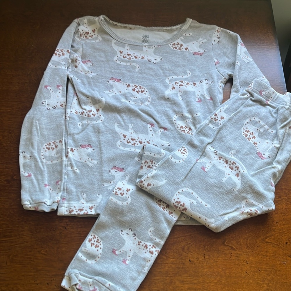 Carter’s Sz 7 Pajama Set- Cats in Slippers